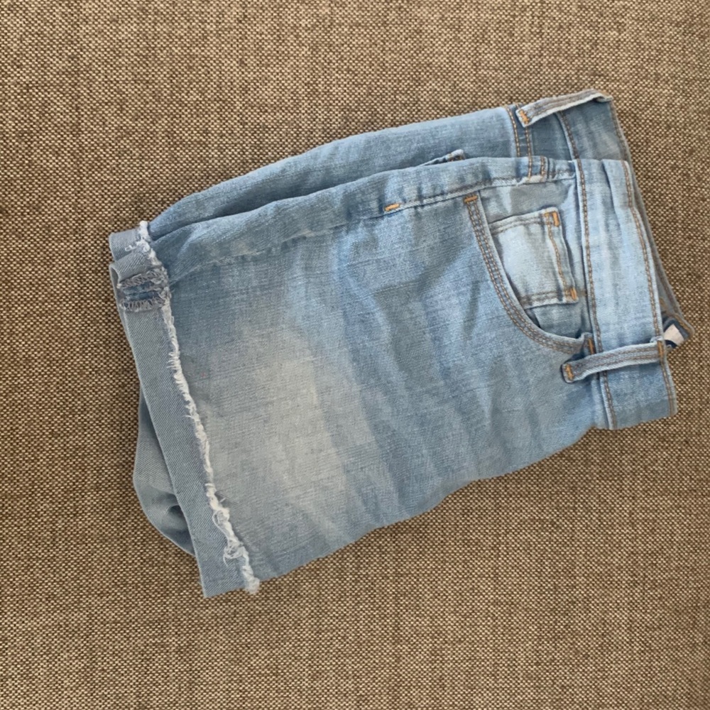 old navy bottoms! to small